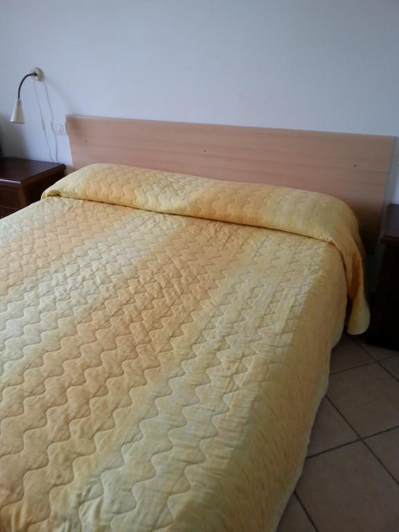 Soggiorno La Primula Siena Habitación foto
