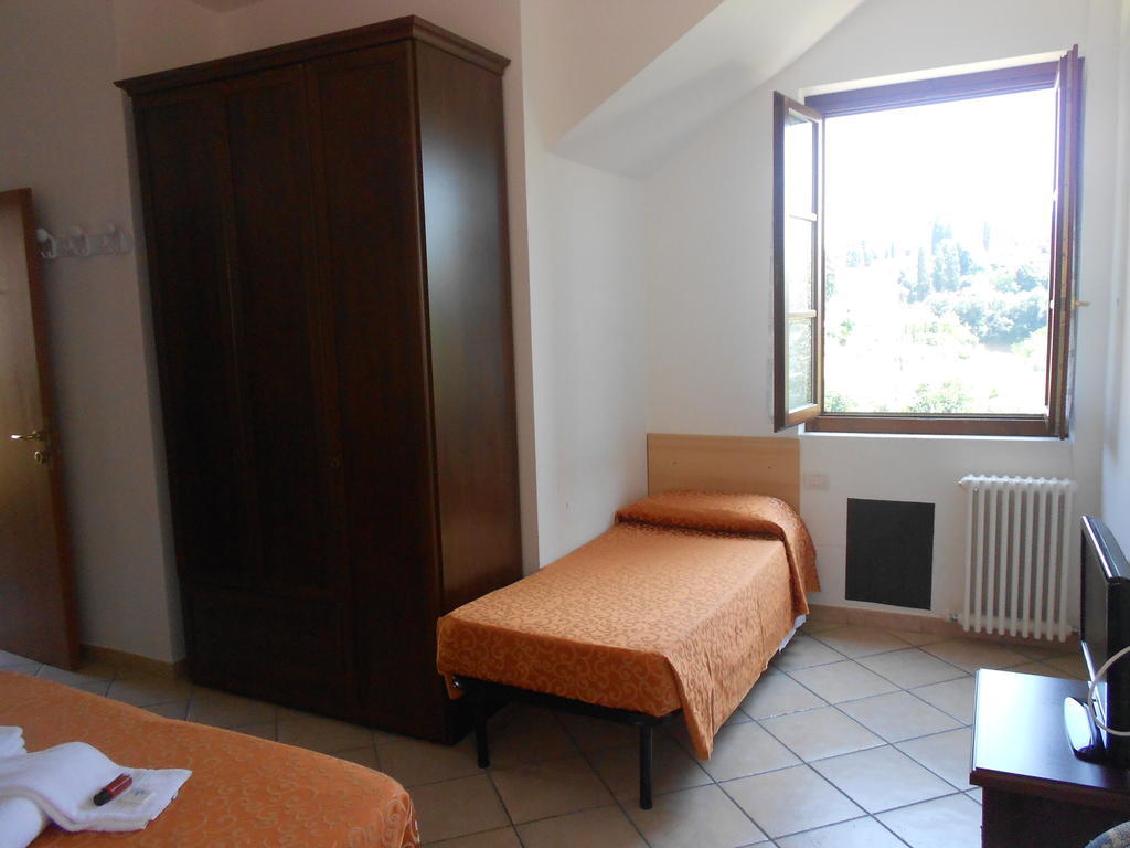 Soggiorno La Primula Siena Habitación foto